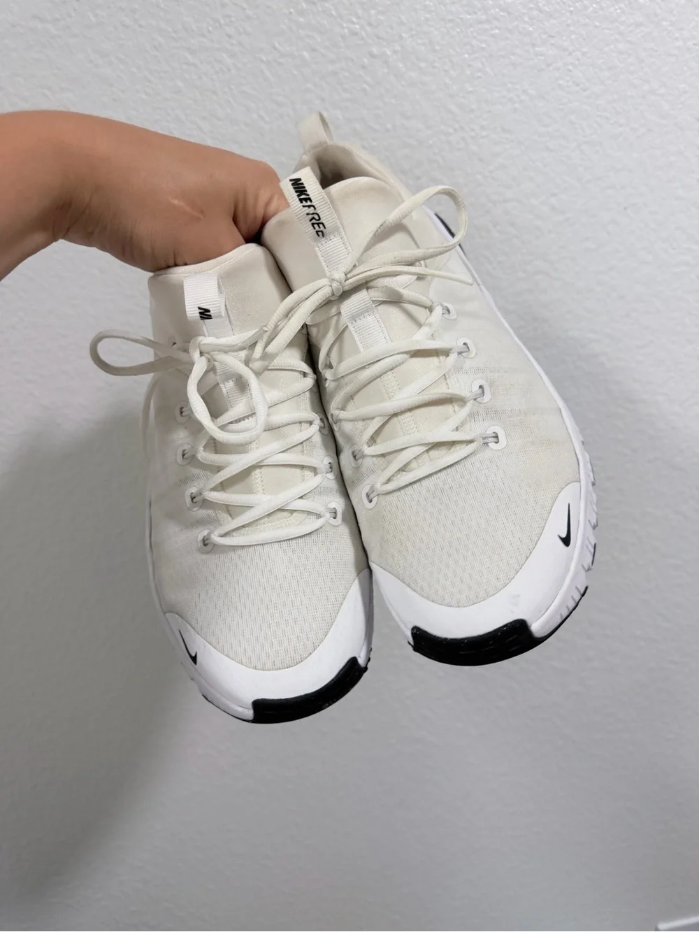 Nike white beige Metcon